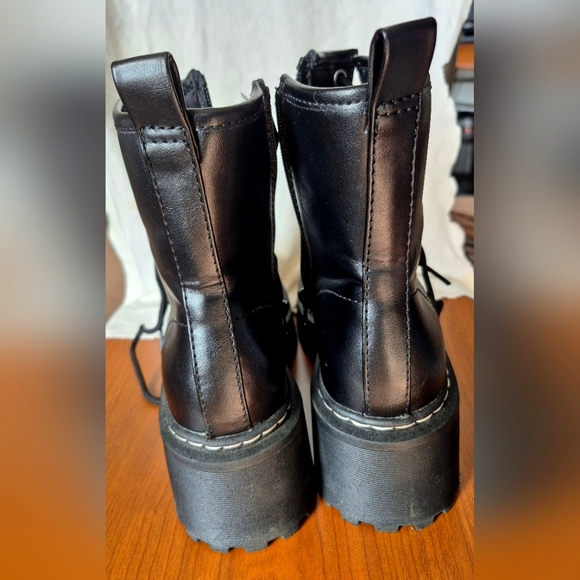 Wild Fable Black Lace-Up Women's Boots 6,5 - Picture 11 of 11